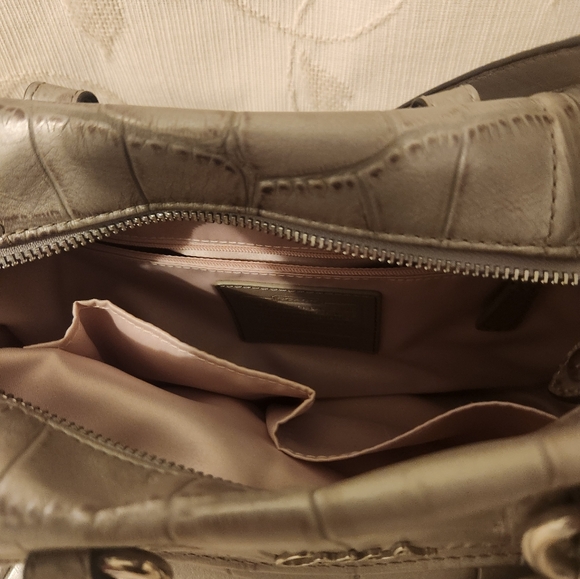 Coach purse - Picture 5 of 5